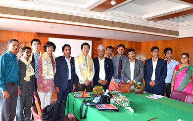 Ambassador Yang Houlan Held Discussions with Nepal-China Academy